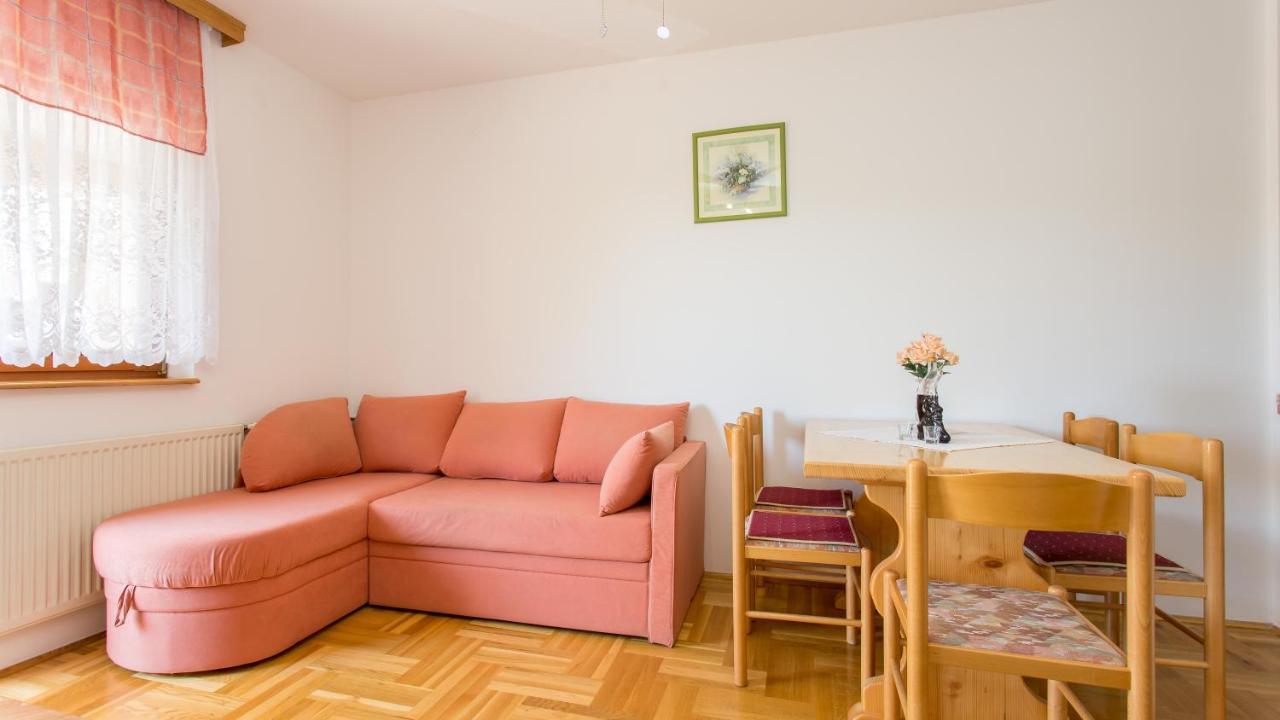 Apartment Branko Шіло Екстер'єр фото